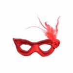 Erotyczna czerwona maska z piórkiem
