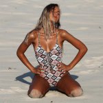 Clearance Sale Sexy Women Bikini Swimwear Women 2019 New One Piece Swimsuit Bandage Printed Beach Bathing Suit Swimming Suit