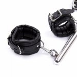 Bondage Toy D Buckle Fun Hands and Feet Bondage Iron Pipe Tied Hands Feet Disassembly Lock Handcuffs Black Sponge 3 Sections